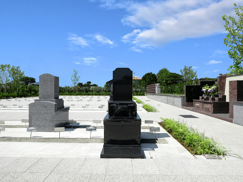 霊源寺墓苑 陽向の里